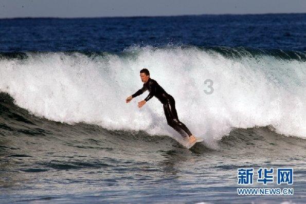 蓝色怪物救援
