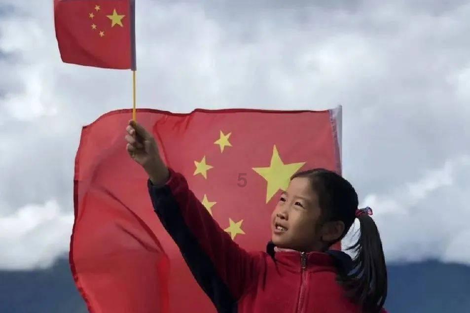 深圳长源珠宝商行张晓静:闪耀之源 璀璨之选